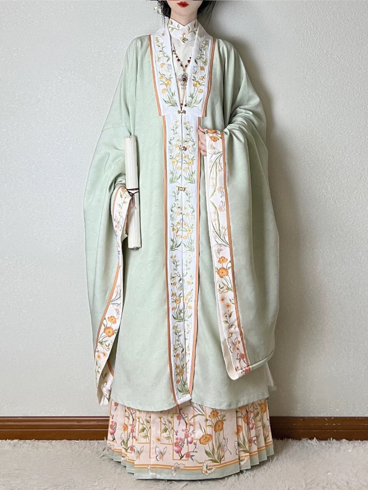 Embroidery Horse - Trajes Hanfu de la Dinastía Ming