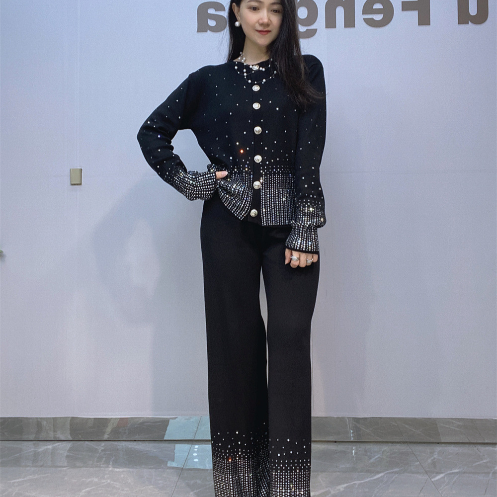 Cárdigan de punto con cuentas  - Embroidery Cardigan reseña y precio