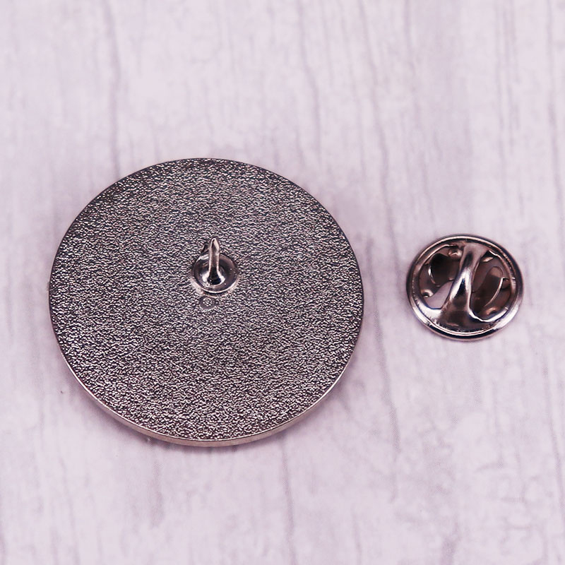 Broche Halo Alpha Pillar of Au - Embroidery Alpha reseña y precio