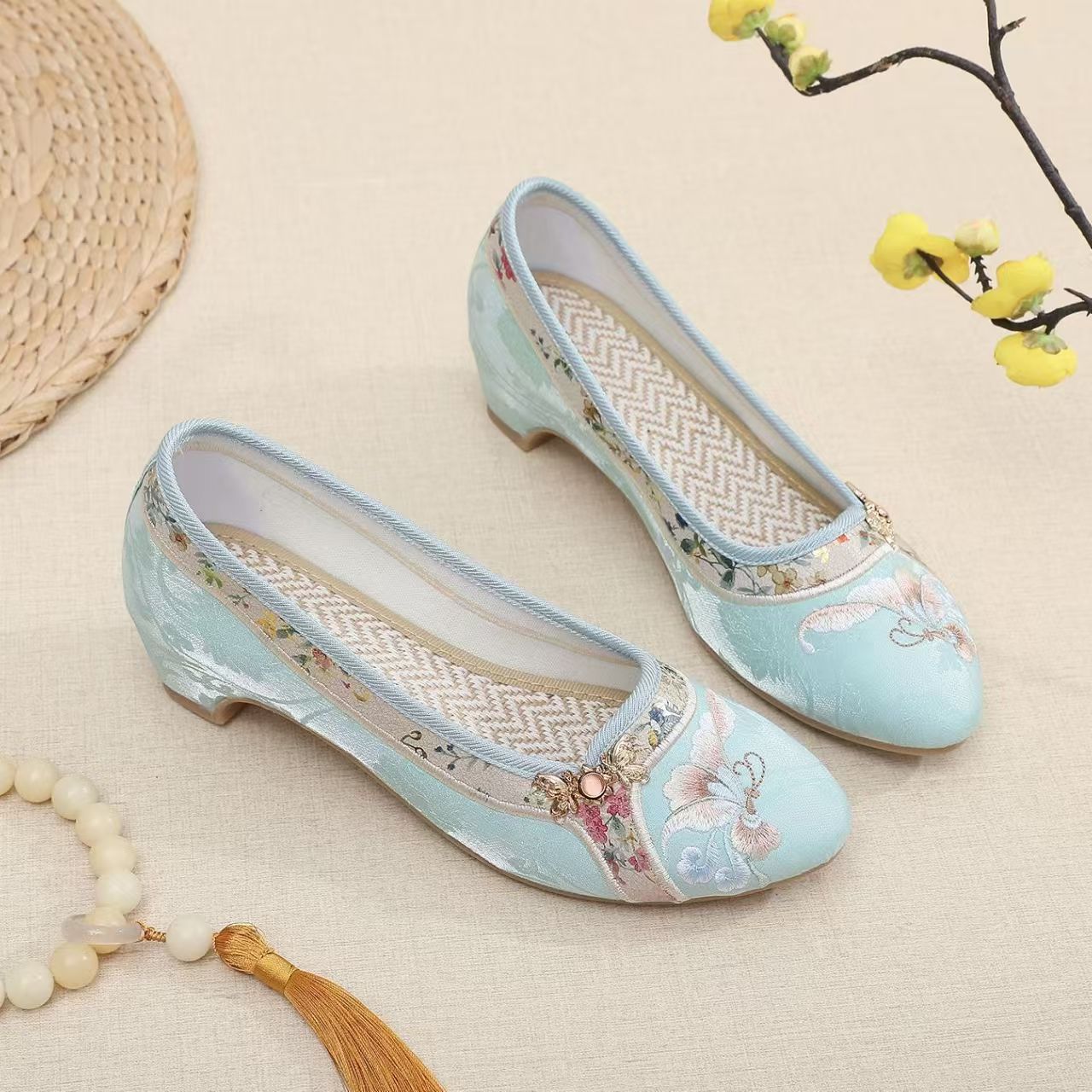 Zapatos Cheongsam bordados de  - Embroidery Fabric reseña y precio