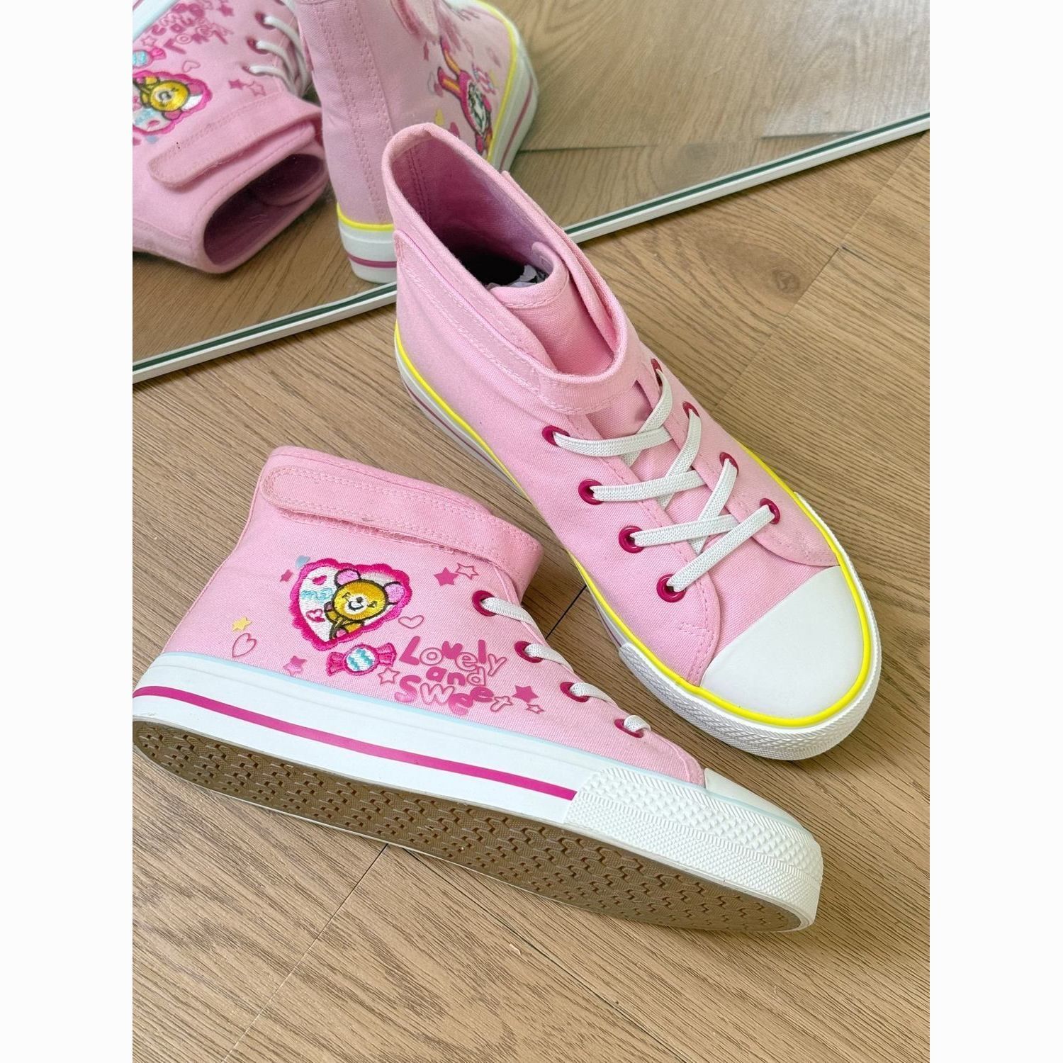 Zapatillas de Lona Rosas Linda - Embroidery Fabric reseña y precio
