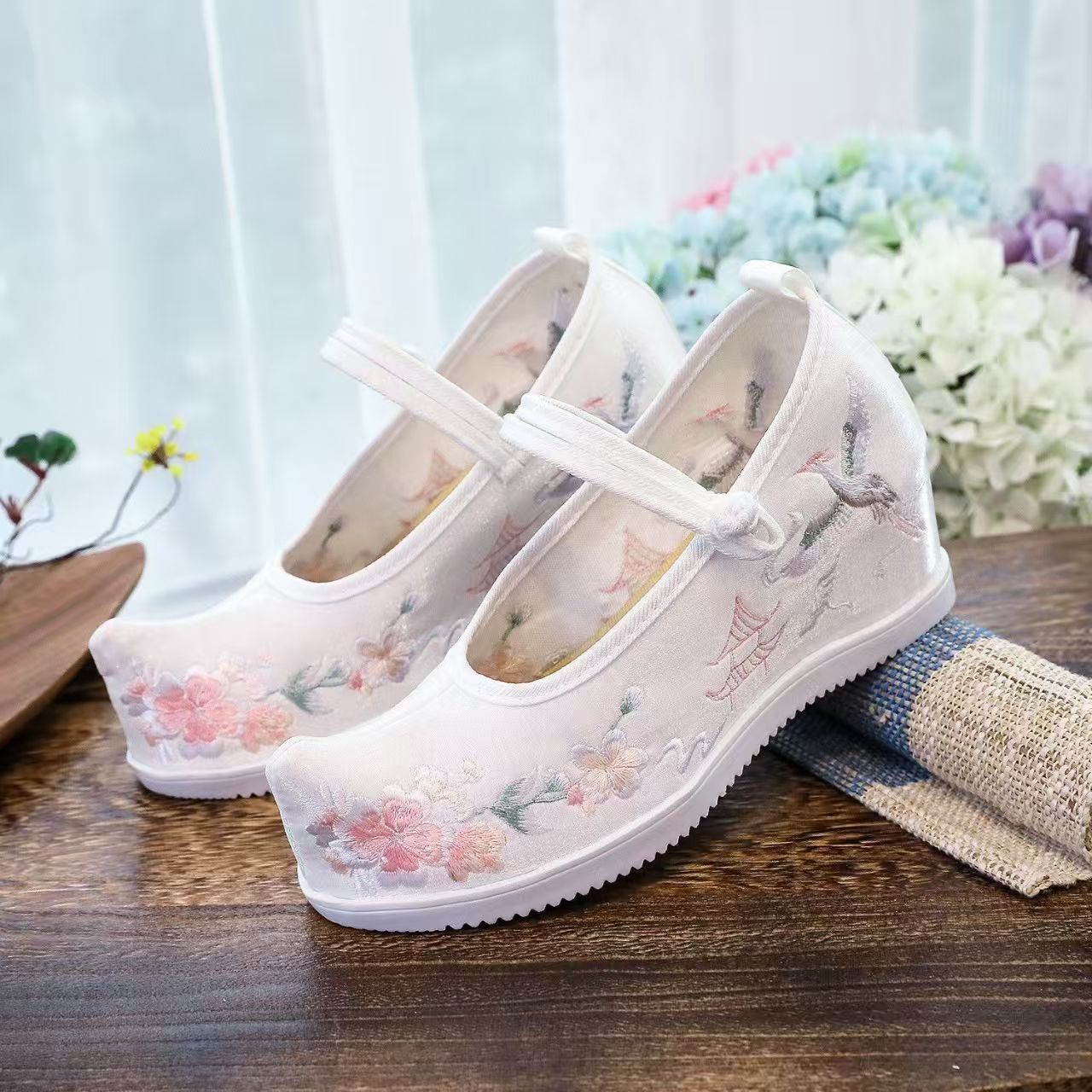 Zapatos bordados internos aume - Embroidery Fabric reseña y precio