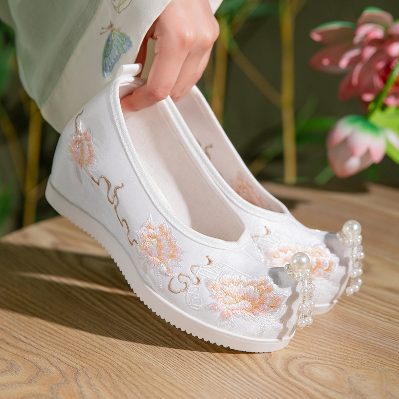 Zapatos Hanfu con Bordado de P - Embroidery Fabric reseña y precio
