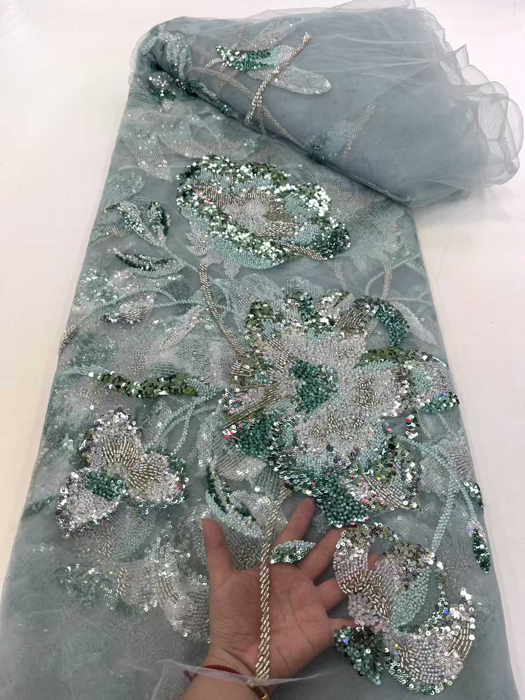 Llegada de encaje de tul con c - Embroidery Net Dress reseña y precio